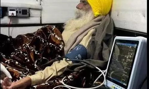 DC ने भूख हड़ताल पर बैठे किसान नेता जगजीत सिंह के लिए तत्काल चिकित्सा सहायता मांगी DC ने भूख हड़ताल पर बैठे किसान नेता जगजीत सिंह के लिए तत्काल चिकित्सा सहायता मांगी