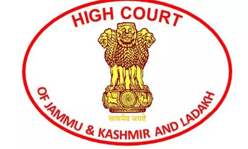 अधिकारी कारण बताओ नोटिस की सीमाओं का उल्लंघन नहीं कर सकते: HC अधिकारी कारण बताओ नोटिस की सीमाओं का उल्लंघन नहीं कर सकते: HC