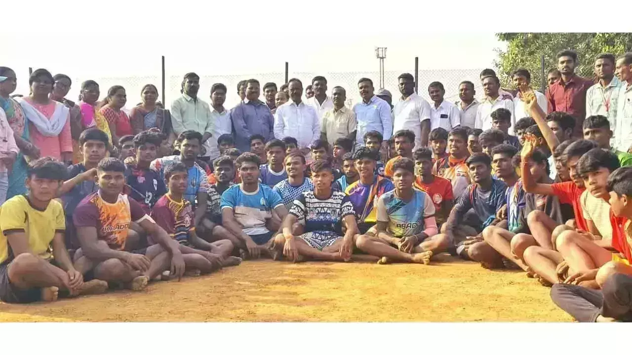 Bhupalpally: कबड्डी टूर्नामेंट के लिए 22 का चयन Bhupalpally: कबड्डी टूर्नामेंट के लिए 22 का चयन