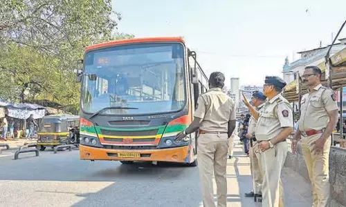 Accident: कुर्ला पुलिस ने ओलेक्ट्रा विशेषज्ञों से मदद मांगी Accident: कुर्ला पुलिस ने ओलेक्ट्रा विशेषज्ञों से मदद मांगी
