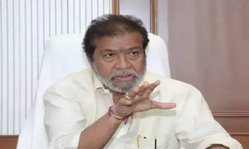 स्वास्थ्य मंत्री ने तेलंगाना में अनुबंधित ANM के लिए नौकरी की सुरक्षा का आश्वासन दिया