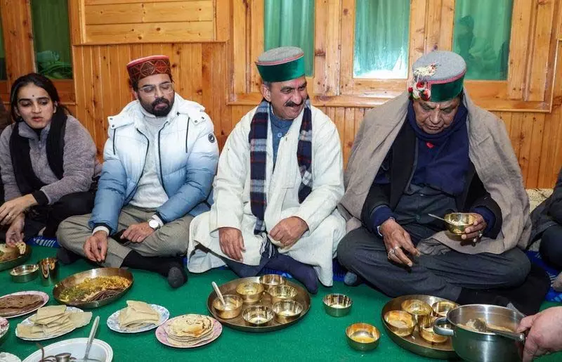 Wild chicken for dinner: धर्मशाला एनजीओ ने शिकायत दर्ज कर केस दर्ज करने की मांग की