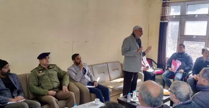 Jammu: विधायक ने शासन व्यवस्था-सेवा वितरण को मजबूत करने के लिए बैठक की अगुवाई की