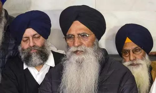 Jagir Kaur के खिलाफ टिप्पणी: पंजाब महिला आयोग ने एसजीपीसी प्रमुख को तलब किया