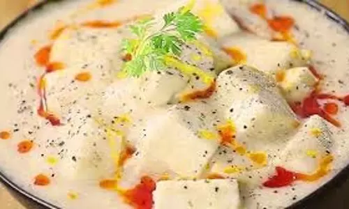 Recipe:  मेहमानों के लिए बनाएं ये खास शाही डिश मलाई पनीर कोरमा