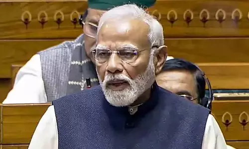 कांग्रेस संविधान की हत्यारी: Modi
