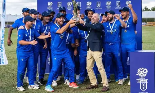 2026 टी20 विश्व कप से पहले इटली ने गाया वाइवा क्रिकेट 2026 टी20 विश्व कप से पहले इटली ने गाया वाइवा क्रिकेट