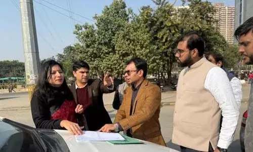 चार मूर्ति, शाहबेरी रोड पर ट्रैफिक की समस्या जल्द खत्म हो सकती है : Noida