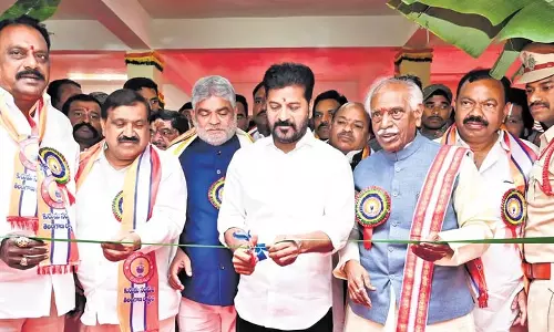 CM Revanth Reddy: तेलंगाना तल्ली जमींदारों की नहीं बल्कि बहुजनों की