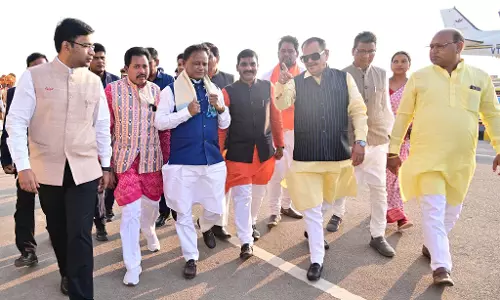 CM Mohan Majhi: आज सांवलपुर दौरे पर, विभिन्न कार्यक्रमों में हिस्सा लेंगे CM Mohan Majhi: आज सांवलपुर दौरे पर, विभिन्न कार्यक्रमों में हिस्सा लेंगे