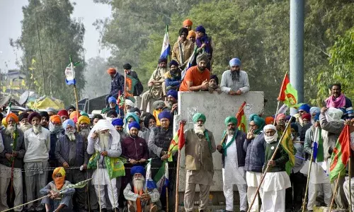 Punjab के किसानों के दिल्ली चलो मार्च से पहले हरियाणा ने अंबाला के 12 गांवों में इंटरनेट