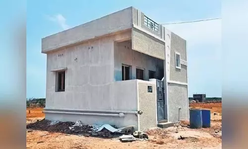 Odisha में 40 प्रतिशत से कम शहरी बेघरों को मिला है पक्का मकान: आवास एवं शहरी विकास विभाग Odisha में 40 प्रतिशत से कम शहरी बेघरों को मिला है पक्का मकान: आवास एवं शहरी विकास विभाग