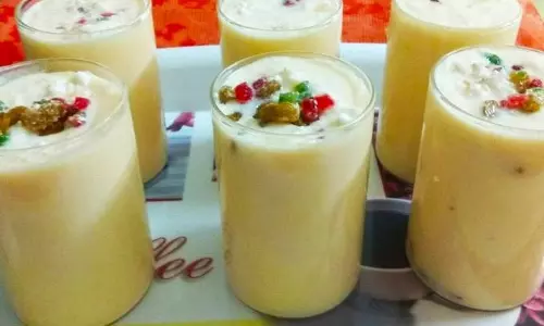 पनीर फ्रूट लस्सी रेसिपी