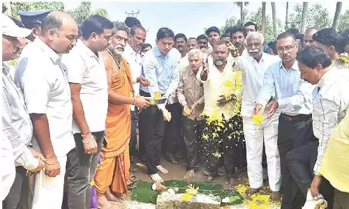 Puthalapattu निर्वाचन क्षेत्र में 30 करोड़ रुपये की विकास गतिविधियां शुरू की