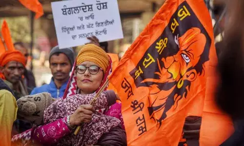 Bangladesh में हिंदुओं के ‘उत्पीड़न’ का विरोध , कार्यकर्ताओं ने राष्ट्रपति को ज्ञापन सौंपा