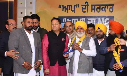 AAP ने जालंधर में 100 इलेक्ट्रिक बसें, 24x7 पानी की आपूर्ति का वादा किया AAP ने जालंधर में 100 इलेक्ट्रिक बसें, 24x7 पानी की आपूर्ति का वादा किया