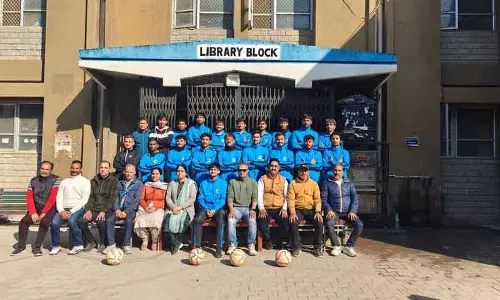 HPU फुटबॉल टीम अंतर-विश्वविद्यालय नॉकआउट मुकाबले के लिए तैयार