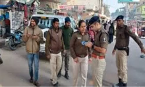 Dehradun: यातायात नियमों का उल्लंघन करने वालों के खिलाफ कार्रवाई , 618 युवाओं के काटे चालान Dehradun: यातायात नियमों का उल्लंघन करने वालों के खिलाफ कार्रवाई , 618 युवाओं के काटे चालान