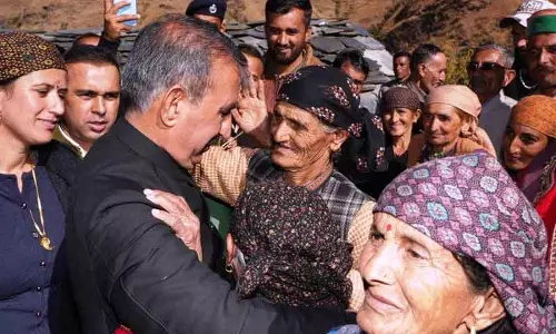 कुपवी में सौर ऊर्जा की संभावनाओं का पता लगाएं: CM कुपवी में सौर ऊर्जा की संभावनाओं का पता लगाएं: CM