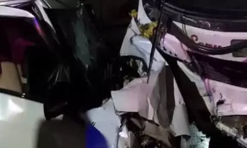 Kerala : सबरीमाला बस की टक्कर में नवविवाहित जोड़े समेत चार की मौत