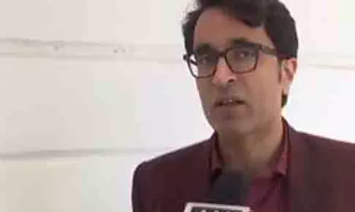 नेहरू-गांधी-वाड्रा परिवार का विजन संविधान को नष्ट करना है: BJP के प्रदीप भंडारी नेहरू-गांधी-वाड्रा परिवार का विजन संविधान को नष्ट करना है: BJP के प्रदीप भंडारी