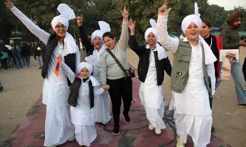 Chandigarh: कॉन्सर्ट स्थल के पास सामान्य जनजीवन और कारोबार प्रभावित