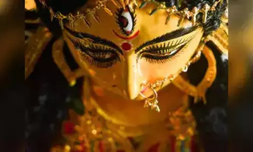 मां भवानी के इस मंदिर में पानी से दीपक जलाया जाता