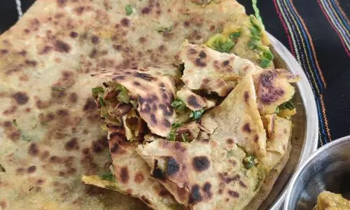 लहसुन और धनिया पराठा रेसिपी