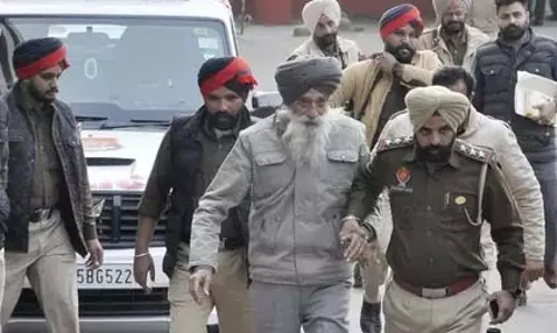 Amritsar: सुखबीर सिंह बादल पर हमला करने वाले चौरा की रिमांड 2 दिन और बढ़ी