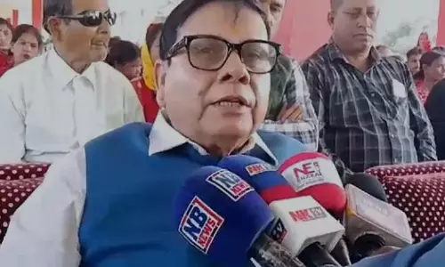 Assam: गोहपुर में राशन कार्ड वितरित, विधायक उत्पल बोरा मौजूद