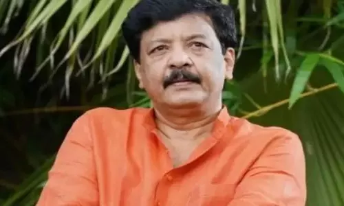 Minister ने जीवाश्म ईंधन के विकल्प पर जोर दिया Minister ने जीवाश्म ईंधन के विकल्प पर जोर दिया