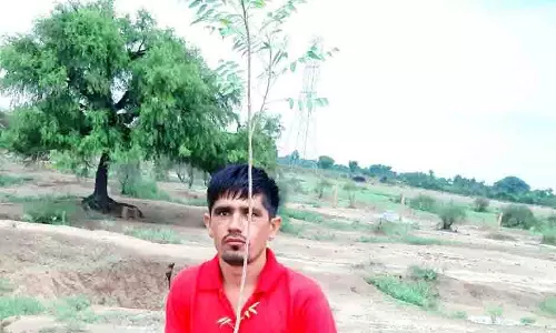 जीवन के लिए जरूरी हैं पेड़-पौधे, पर्यावरण का महत्व समझें: Anop Bhambu जीवन के लिए जरूरी हैं पेड़-पौधे, पर्यावरण का महत्व समझें: Anop Bhambu