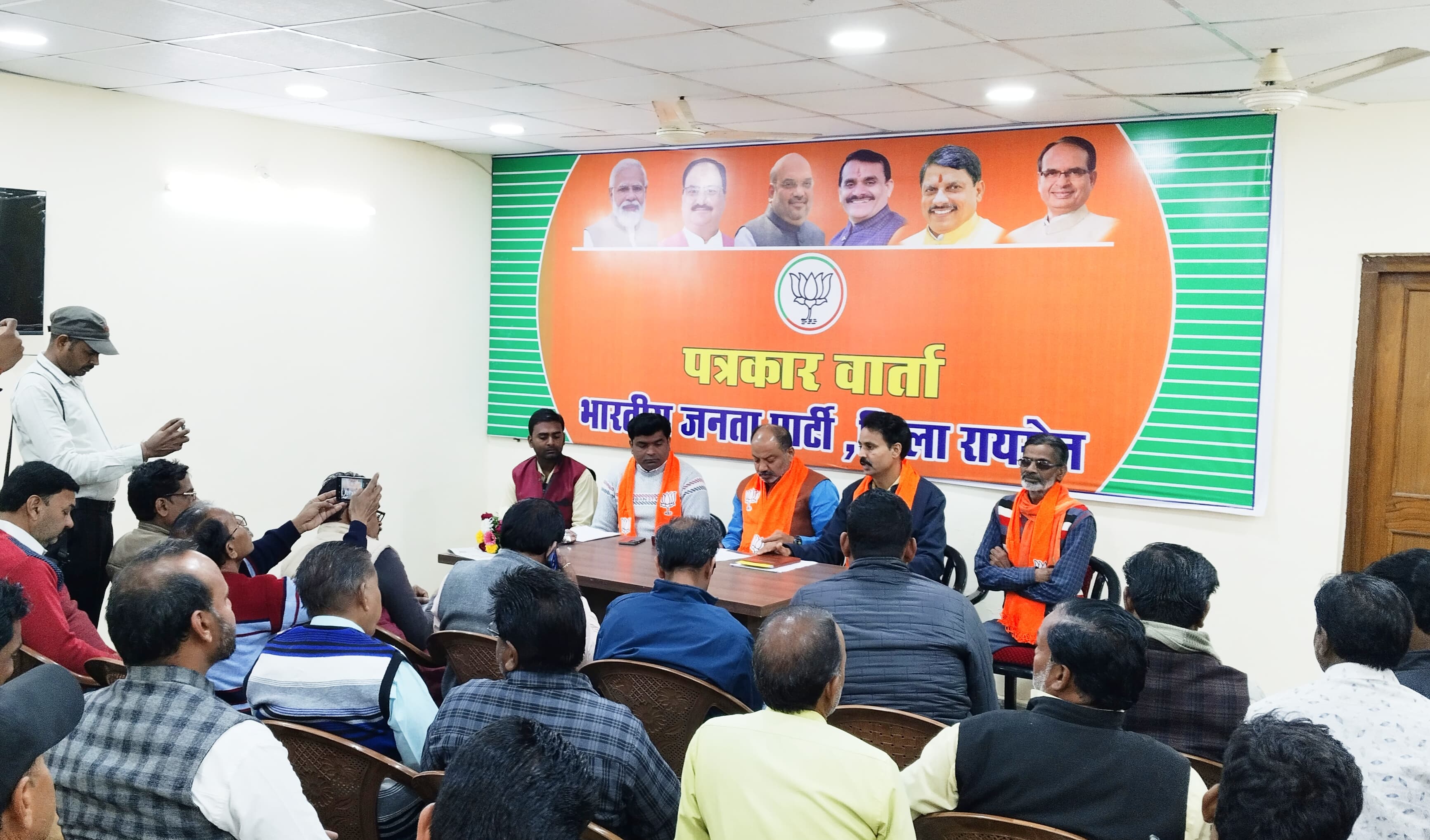 हर वर्ग का विकास और खुशहाली के लिए कार्य कर रही BJP की डॉ मोहन सरकार: मुकेश सिंह चतुर्वेदी