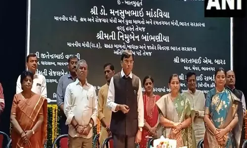 मनसुख मंडाविया ने गुजरात के Bhavnagar में 149 करोड़ रुपये की परियोजनाओं का किया उद्घाटन