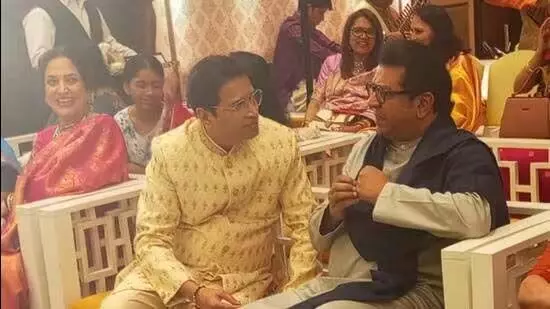 family wedding में राज ठाकरे की मौजूदगी से उद्धव के साथ सुलह की चर्चा तेज