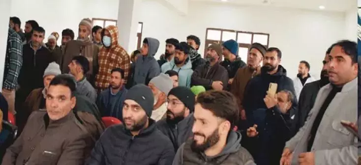 J&K: विधानसभा अध्यक्ष ने चरार-ए-शरीफ में स्वास्थ्य सुविधाओं का निरीक्षण किया