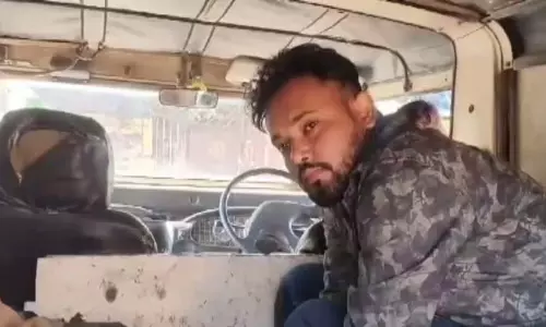 ससुराल में दूसरी महिला के चक्कर फंसा युवक, पत्नी का किया कत्ल ससुराल में दूसरी महिला के चक्कर फंसा युवक, पत्नी का किया कत्ल