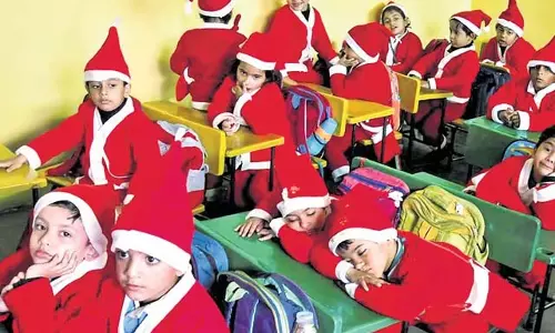 क्रिसमस पर बाल अधिकार संस्था का अभिभावकीय नियंत्रण क्रिसमस पर बाल अधिकार संस्था का अभिभावकीय नियंत्रण
