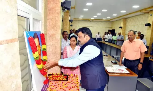 Andhra: अमरजीवी की 72वीं पुण्यतिथि मनाई गई Andhra: अमरजीवी की 72वीं पुण्यतिथि मनाई गई