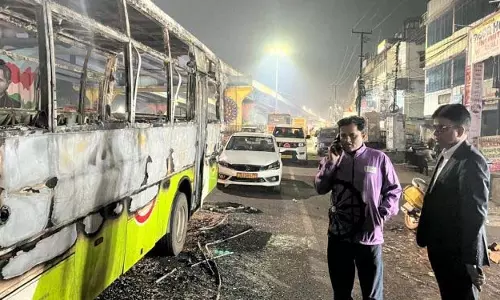मो बस अग्निकांड की जांच के लिए समिति गठित