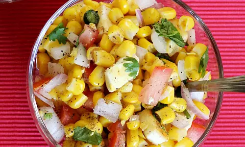 पनीर और कॉर्न चाट रेसिपी पनीर और कॉर्न चाट रेसिपी