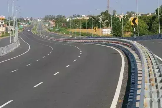 Noida: भारतीय राष्ट्रीय राजमार्ग प्राधिकरण को एफएनजी का काम सौंपने की तैयारी