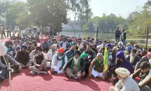 भूमि अधिग्रहण के डर से किसानों ने Hoshiarpur में प्रस्तावित सीमेंट प्लांट का विरोध किया