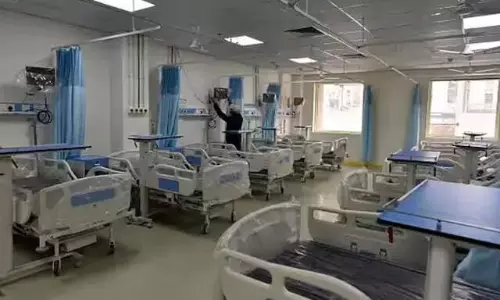 Gaya: दो सदस्यीय जांच कमेटी को बंद मिला नर्सिंग होम Gaya: दो सदस्यीय जांच कमेटी को बंद मिला नर्सिंग होम