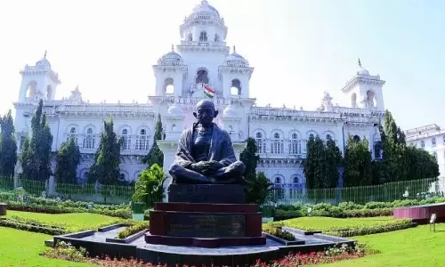BRS ने विधानसभा से वॉकआउट किया