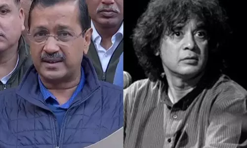 Kejriwal ने उस्ताद जाकिर हुसैन के निधन पर शोक व्यक्त किया Kejriwal ने उस्ताद जाकिर हुसैन के निधन पर शोक व्यक्त किया