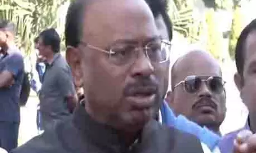 EVM पर आरोप लगाकर कांग्रेस मुश्किल में पड़ रही है: महाराष्ट्र भाजपा प्रमुख बावनकुले EVM पर आरोप लगाकर कांग्रेस मुश्किल में पड़ रही है: महाराष्ट्र भाजपा प्रमुख बावनकुले