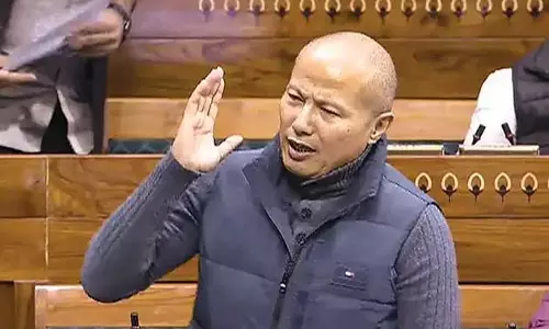 Manipur हिंसा और ओटिंग त्रासदी पर केंद्र की चुप्पी की आलोचना की