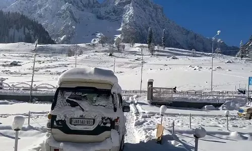 Jammu: उपमुख्यमंत्री ने बर्फ हटाने के लिए सर्दियों की तैयारियों का आकलन किया