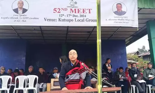 Nagaland : केएसए की 52वीं खेल प्रतियोगिता फेक में शुरू हुई Nagaland : केएसए की 52वीं खेल प्रतियोगिता फेक में शुरू हुई